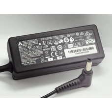 Toshiba K000094420 Genuine Laptop Charger